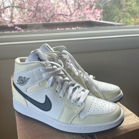 SOLD | Brand NEW Jordan 1 coconut milk - Picture 5 of 7